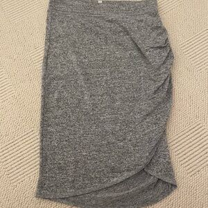 Aritizia Marled Gray Skirt